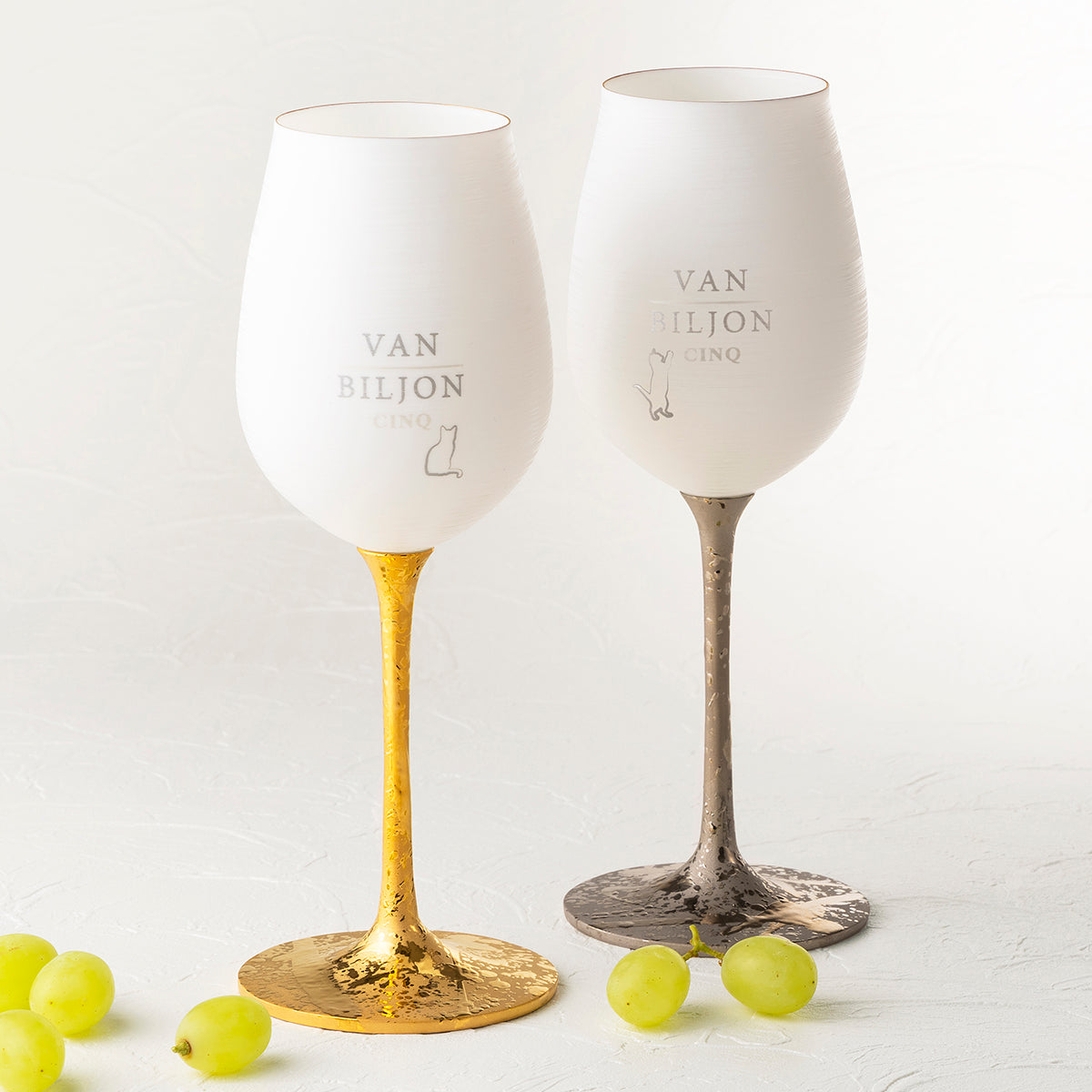 【グラス】【注文販売】エッグシェル・ワ イングラス ( ゴールドステム):ヴァン・ ビルジョン・サンク<箱入り>