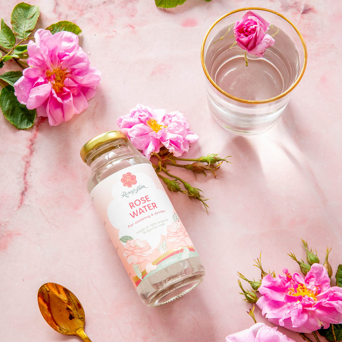 【スイーツ】ローズ・ウォーター